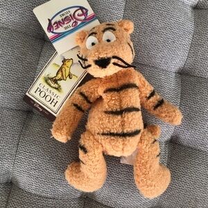 Vintage Disney Classic Pooh: Tigger Mini Bean Bag figure 8”